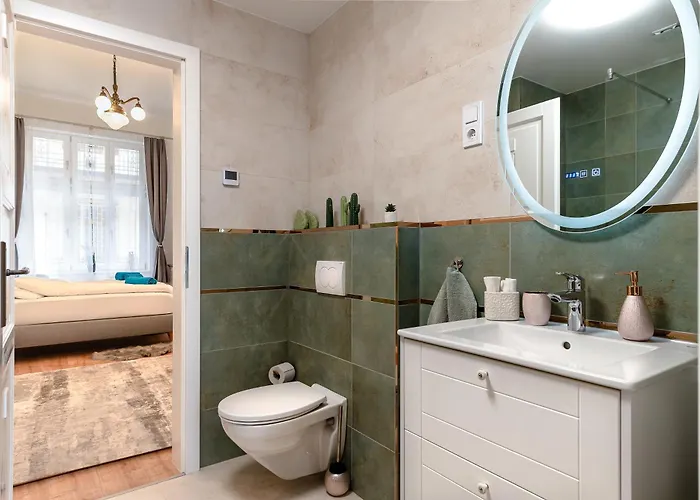 Broadway With 3 Bedrooms & 2 Bathrooms Apartamento