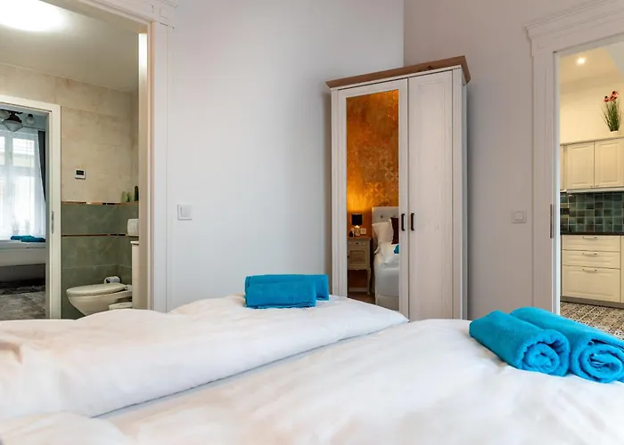 Broadway With 3 Bedrooms & 2 Bathrooms Apartament Budapeszt